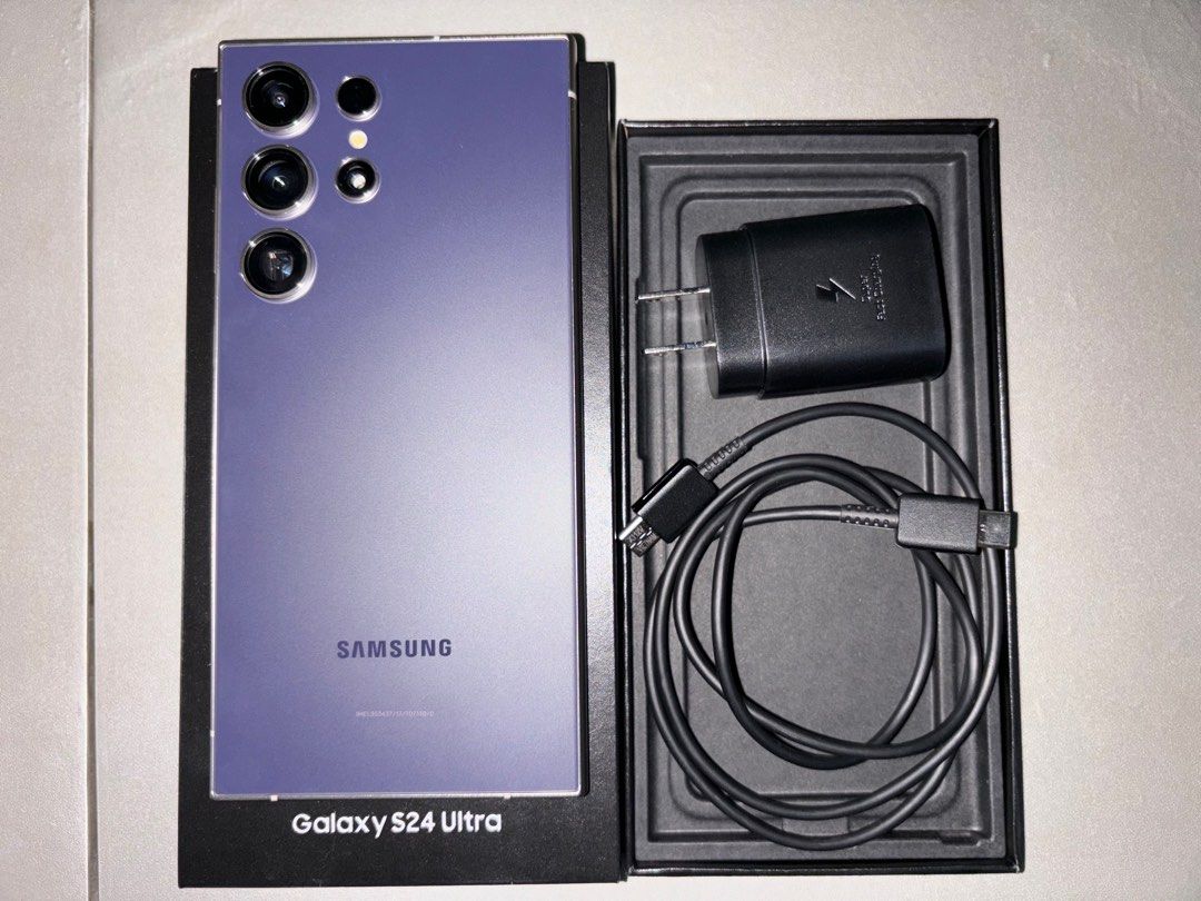Samsung Galaxy S24 Ultra 256GB photo